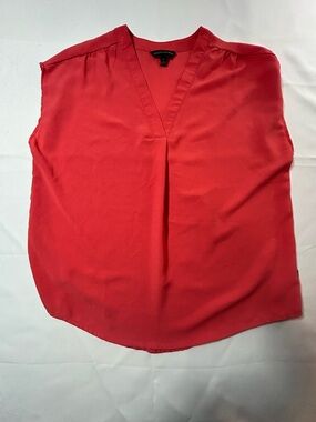Banana Republic Coral-Red V-Neck Sleeveless Top